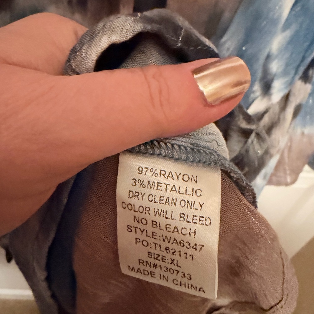 Umgee Blue Taupe & Black Tie-Dye Pleated Tunic - Picture 4 of 7